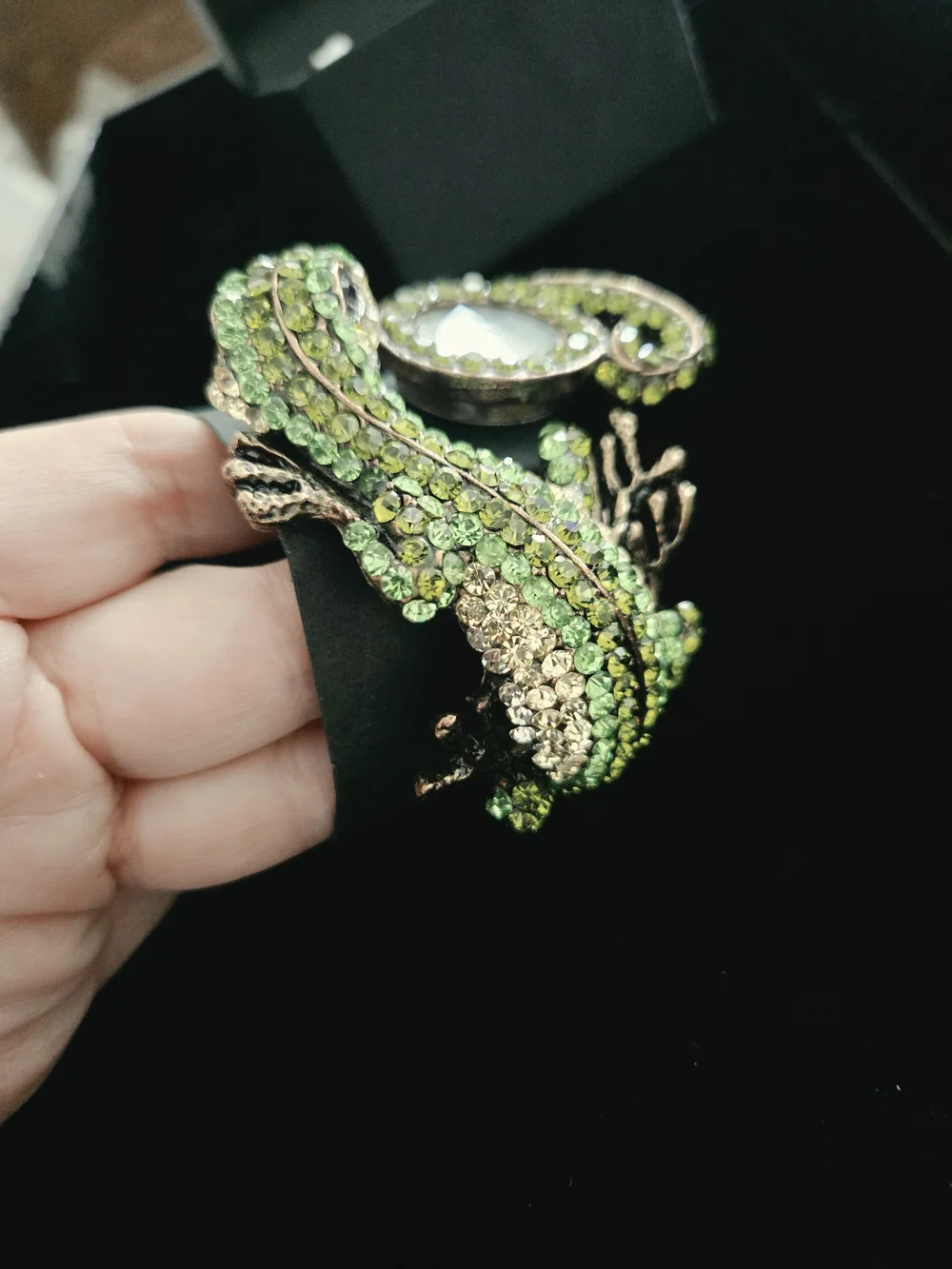 Gracie Lynn Rhinestone Hinged Gecko Watch